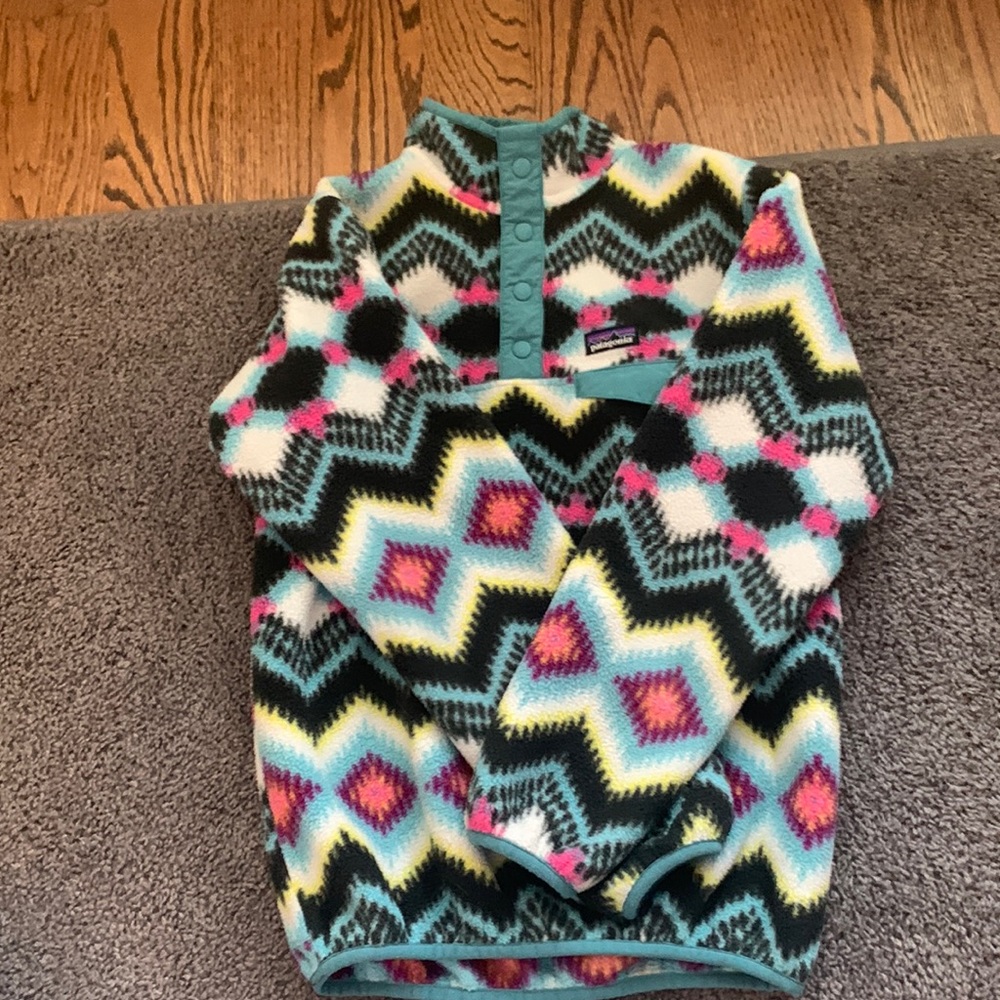 Patagonia sweatshirt size L